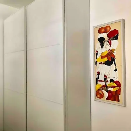 Апартаменты Inner History House *